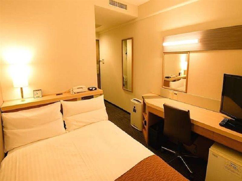 Via Inn Shin Osaka West Ngoại thất bức ảnh