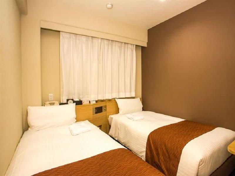 Via Inn Shin Osaka West Ngoại thất bức ảnh