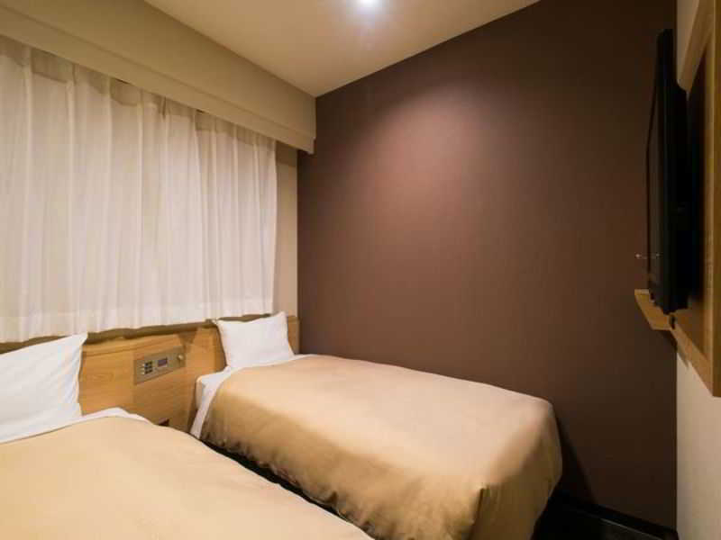 Via Inn Shin Osaka West Ngoại thất bức ảnh
